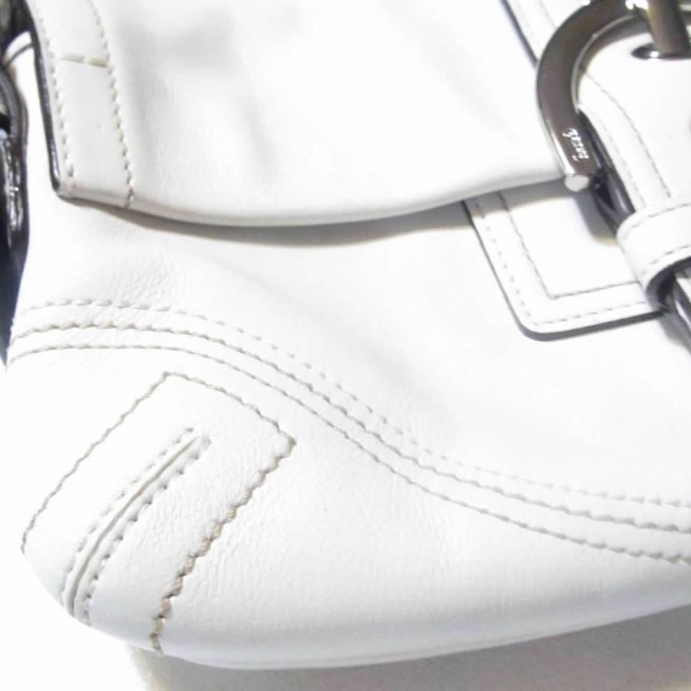Coach Elegant Off White Leather Shoulder Bag Soho Authentic - Picture 7 of 17